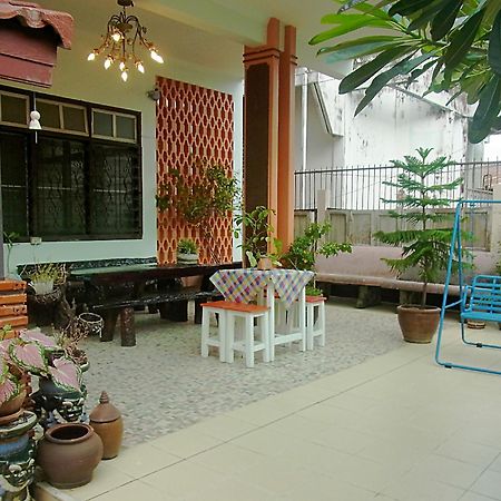 28 Rachabutr Hostel Ubon Ratchathani Extérieur photo