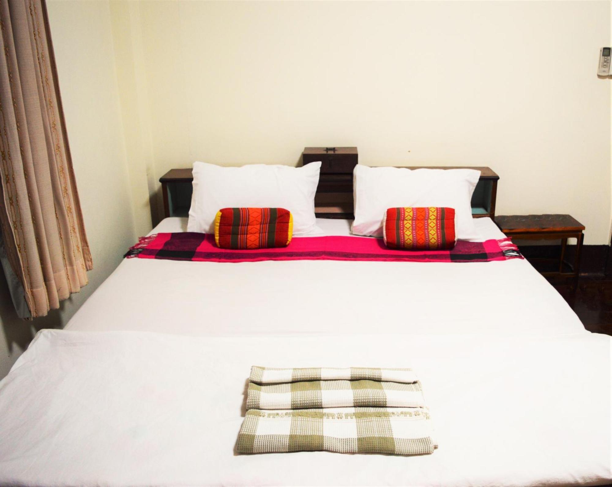 28 Rachabutr Hostel Ubon Ratchathani Chambre photo