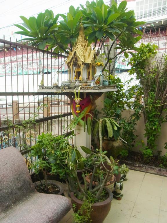28 Rachabutr Hostel Ubon Ratchathani Extérieur photo