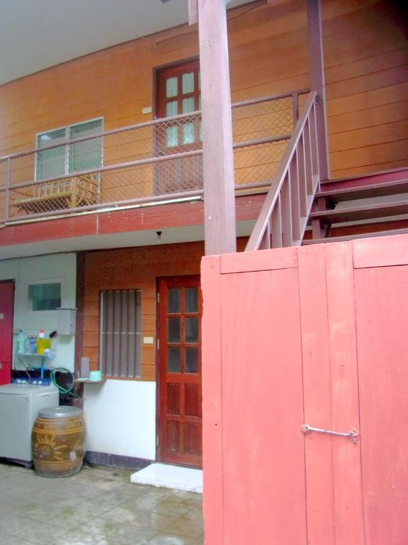 28 Rachabutr Hostel Ubon Ratchathani Chambre photo