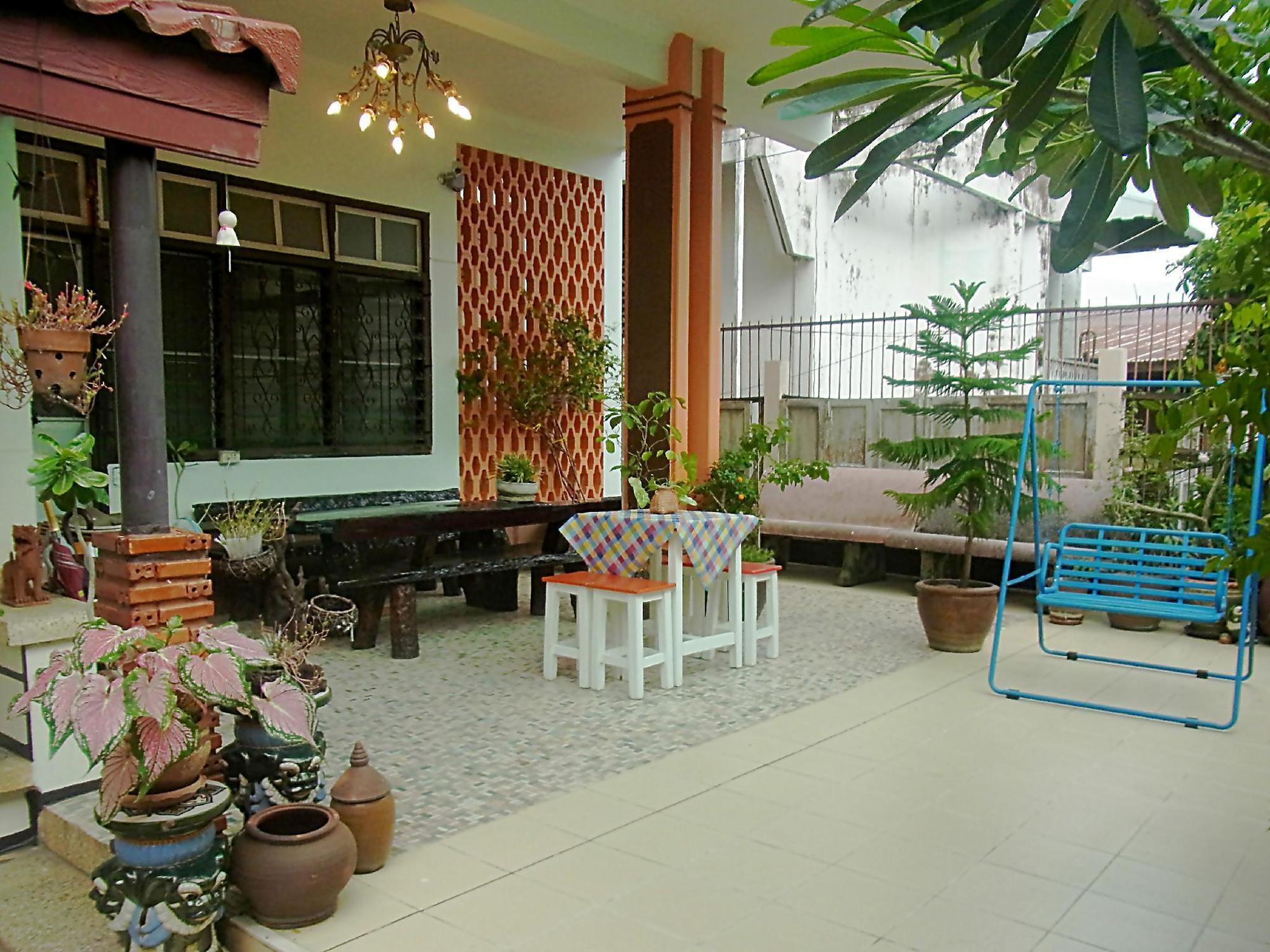 28 Rachabutr Hostel Ubon Ratchathani Extérieur photo